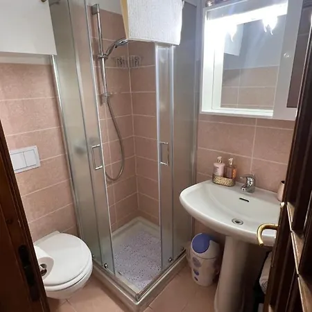 Casa Samaky, Pieno Centro, Wifi Gratuito Self Check-In San Remo